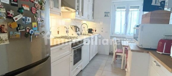 3 bedrooms Apartment in Rome, Italy No. 315187 5