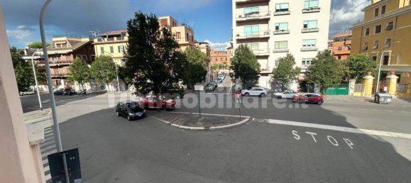 3 bedrooms Apartment in Rome, Italy No. 315187 17