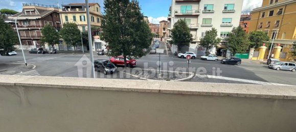 3 bedrooms Apartment in Rome, Italy No. 315187 15