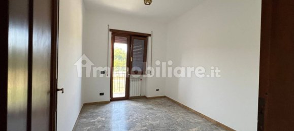 Apartamento de 4 dormitorios en Trivigliano, Italy No. 225739 14