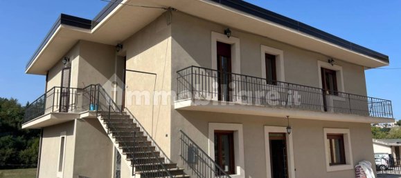 Apartamento de 4 dormitorios en Trivigliano, Italy No. 225739 6