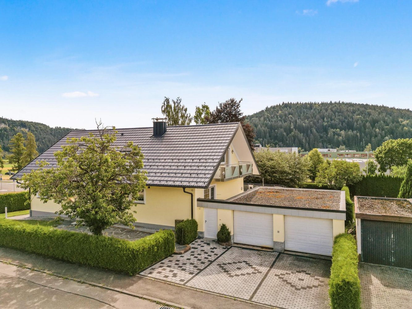 Casa de 9 habitaciónes en Tuttlingen, Germany No. 363267