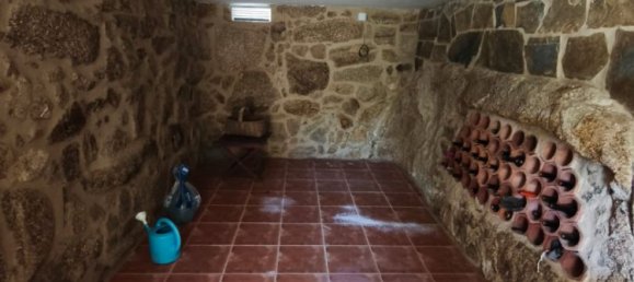 3 bedrooms House in Ourense, Spain No. 159156 5