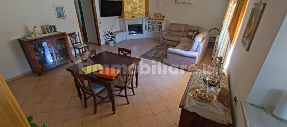 5 bedrooms Villa in Latina, Italy No. 262331 3