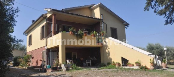 4 bedrooms Villa in Castellina Marittima, Italy No. 103438 3