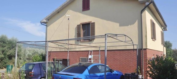 4 bedrooms Villa in Castellina Marittima, Italy No. 103438 9