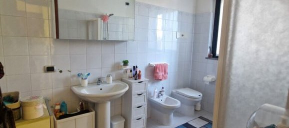 Villa de 4 dormitorios en Milan, Italy No. 360181 25