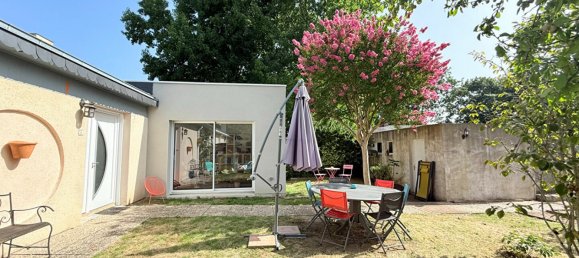 4 bedrooms House in Angers, France No. 281212 11