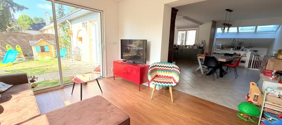 4 bedrooms House in Angers, France No. 281212 3