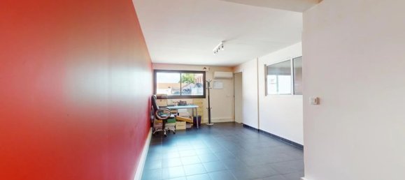 Imóvel comercial em Montfermeil, France 100 m² N.º 358472 7