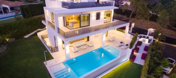 Casa de 5 dormitorios en Marbella, Spain No. 73049 15