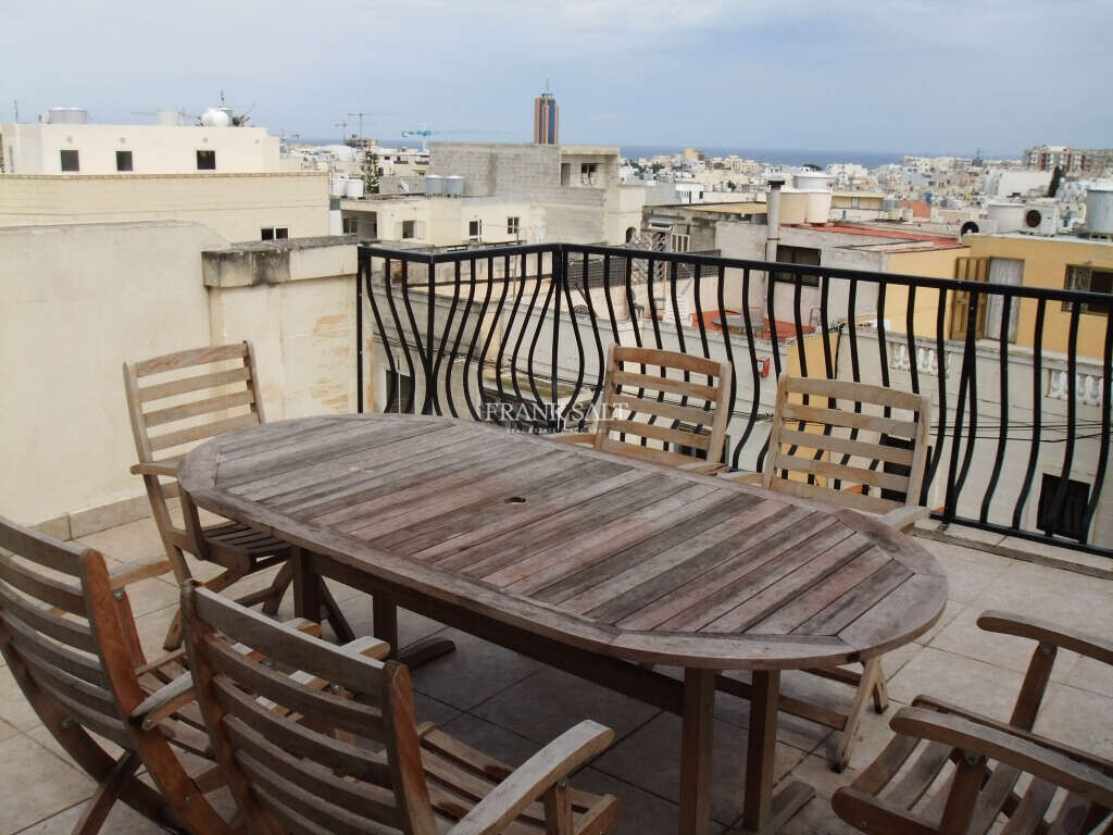 2 Schlafzimmer Penthouse in Swieqi, Malta, Nr. 3297
