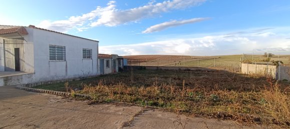 1500m² Land in Villares de la Reina, Spain No. 62439 9