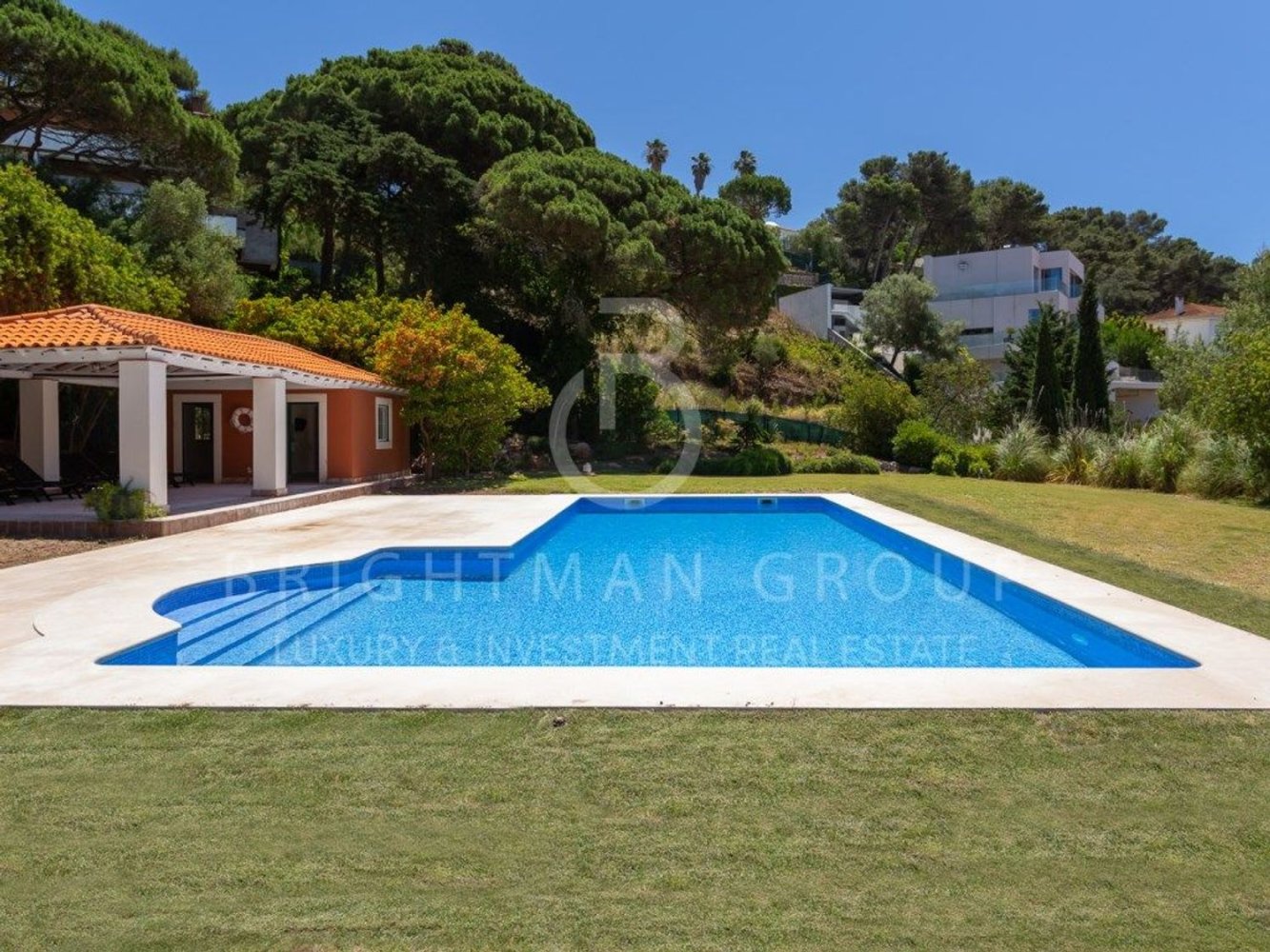 5 غرف نوم منزل ذو طابقين في Cascais, Portugal رقم 137259