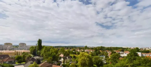 Apartamento de 2 dormitorios en Saint-Andre-les-Vergers, France No. 156164 11