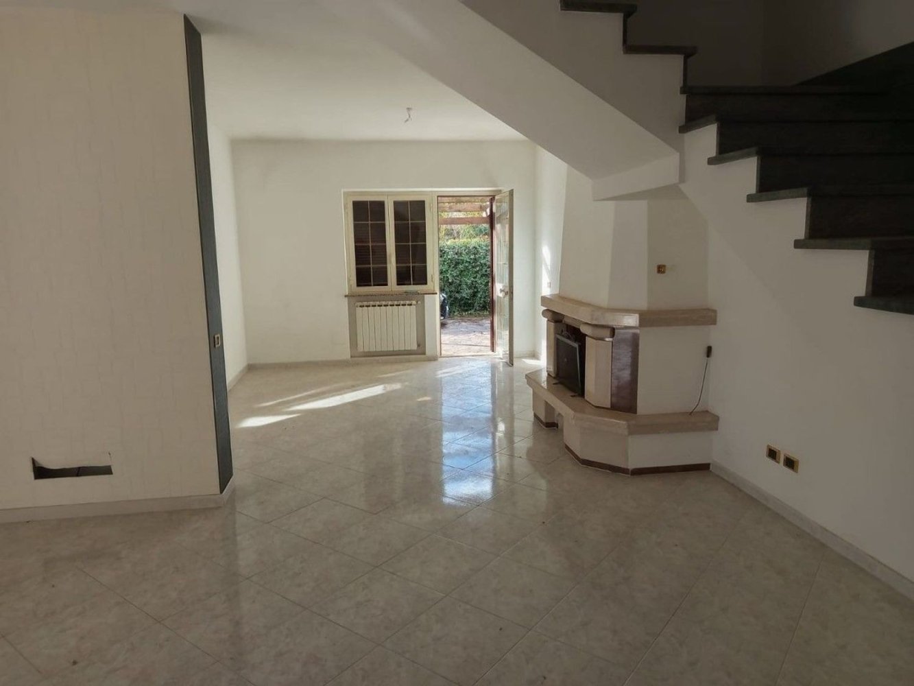 6غرفة فيلا في Rome, Italy رقم 73551