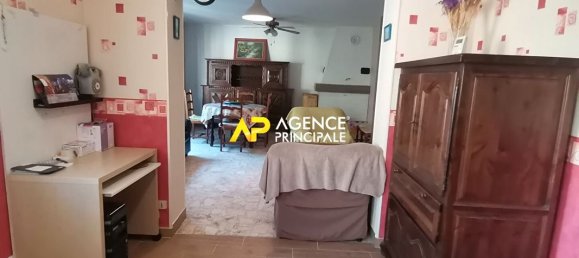 4 Schlafzimmer Haus in Bezons, France, Nr. 183710 2