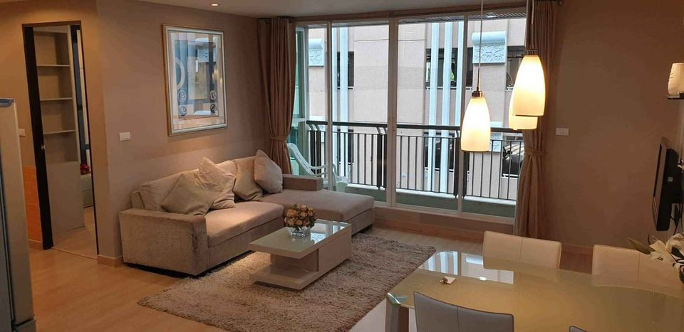 2 bedrooms Condo in Bangkok, Thailand No. 6764