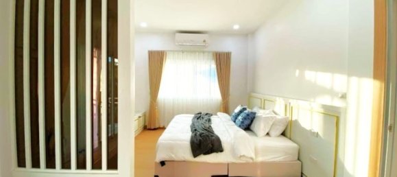4 Schlafzimmer Haus in Pattaya, Thailand, Nr. 26337 11