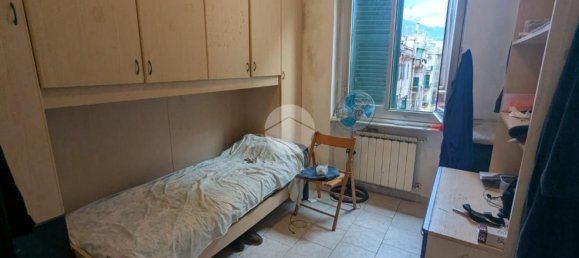 4 Schlafzimmer Wohnung in Genoa, Italy, Nr. 327349 9