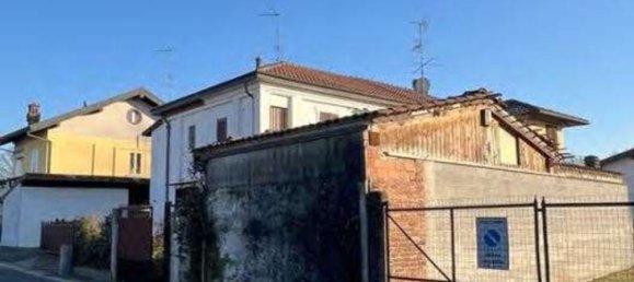 2-Zimmer Haus in Gambolò, Italy, Nr. 270315 2