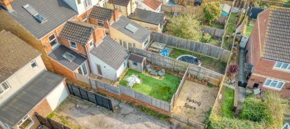 4 bedrooms Commercial property in Taunton, United Kingdom No. 13618 30