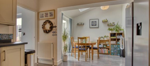 4 bedrooms Commercial property in Taunton, United Kingdom No. 13618 43