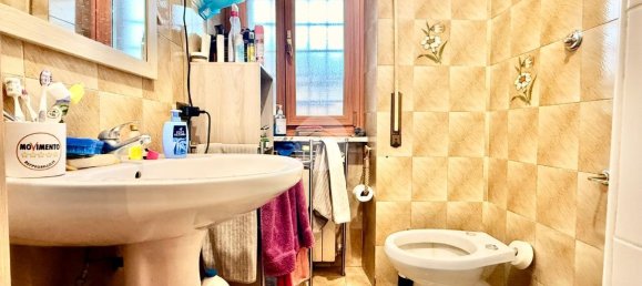 3 rooms Apartment in Rome, Italy No. 41030 13