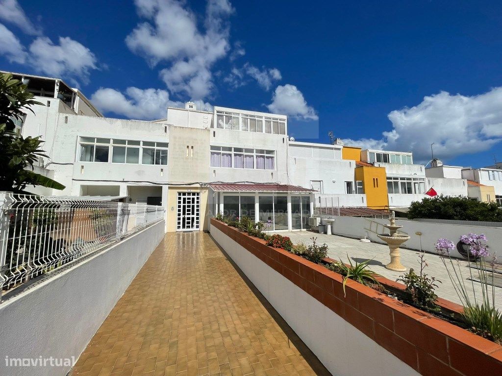 5 غرف نوم شقة في Lagoa, Portugal رقم 90555