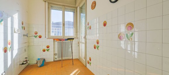 Apartamento de 5 habitaciónes en Rimini, Italy No. 19170 37