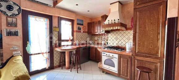 Apartamento T3 em Aprilia, Italy N.º 343797 7