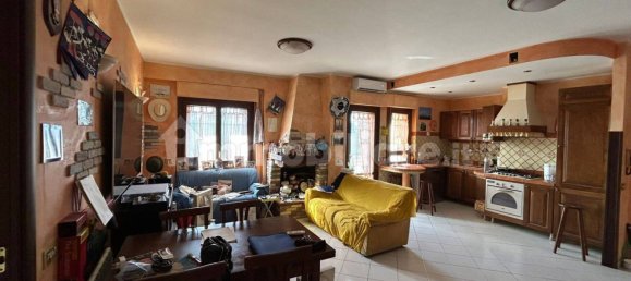 Apartamento T3 em Aprilia, Italy N.º 343797 4