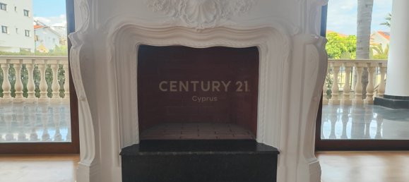 4 Schlafzimmer Villa in Germasogeia, Cyprus, Nr. 1521 13