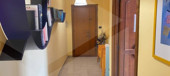 Apartamento T3 em Bari, Italy N.º 33909 3