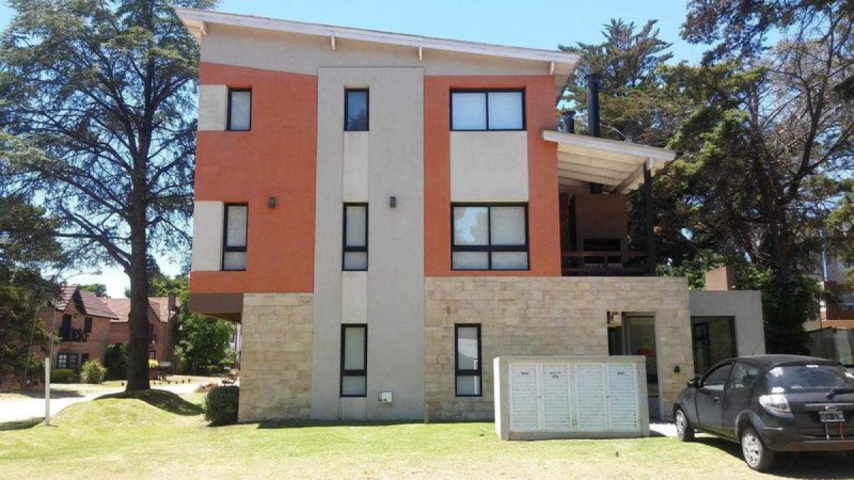 2 bedrooms Apartment in Mar del Plata, Argentina No. 76675