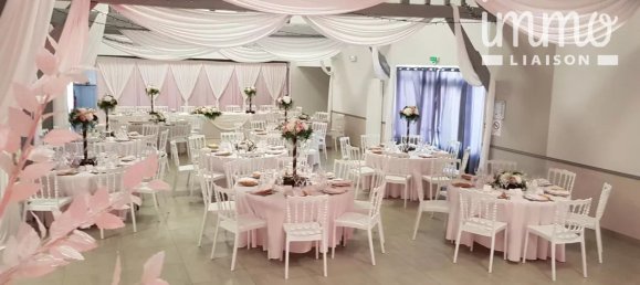 58-salle Bâtiment à Vendôme, France No. 85837 2