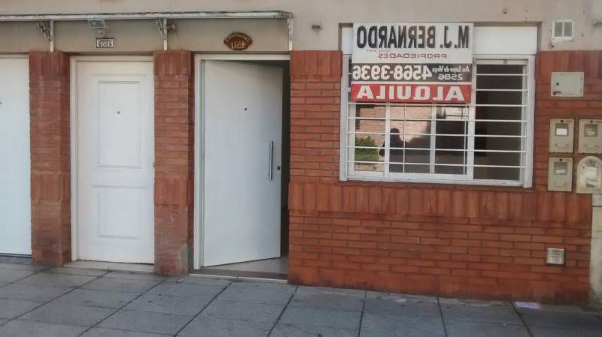 Studio in Buenos Aires, Argentina No. 93822