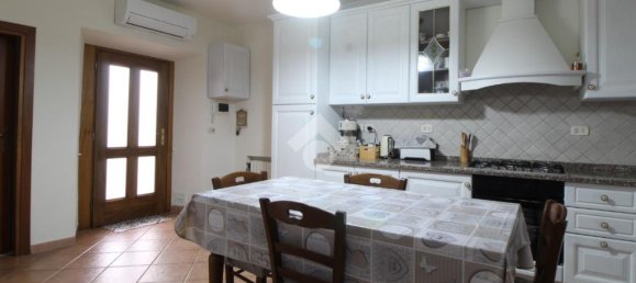 Casa de 2 dormitorios en Larciano, Italy No. 322181 9