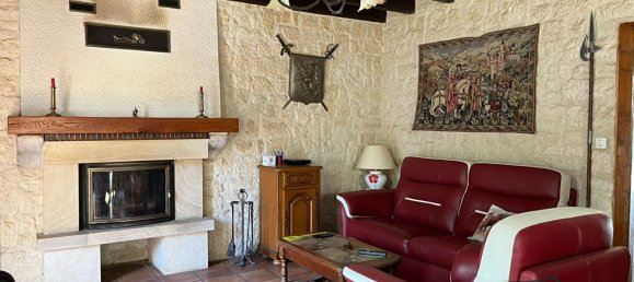 3 Schlafzimmer Haus in Saint-Amand-Montrond, France, Nr. 260154 5