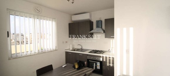 2 bedrooms Penthouse in Sliema, Malta No. 9403 6