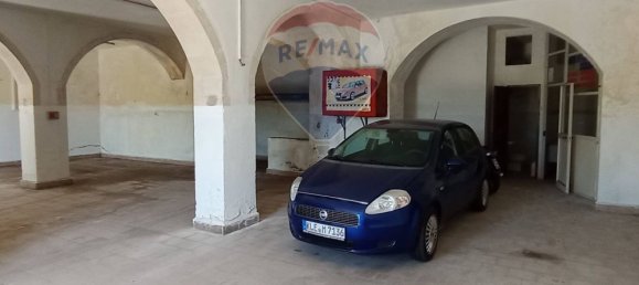 Casa de 7 habitaciónes en Ferla, Italy No. 301971 33