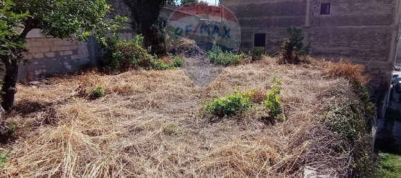 Casa de 7 habitaciónes en Ferla, Italy No. 301971 6