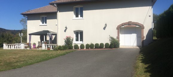 Villa de 4 dormitorios en Remiremont, France No. 91184 2