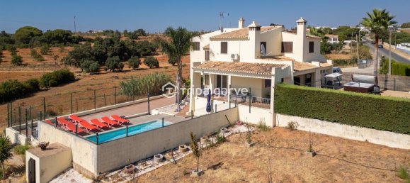 5 Schlafzimmer Villa in Guia, Portugal, Nr. 309217 4