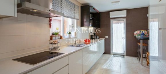 3 bedrooms Villa in Quarteira, Portugal No. 111092 3