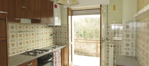 Apartamento de 2 dormitorios en Villafranca in Lunigiana, Italy No. 91657 3