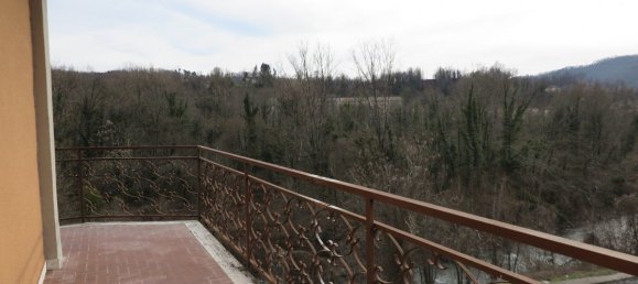 Apartamento de 2 dormitorios en Villafranca in Lunigiana, Italy No. 91657 9