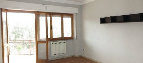 Apartamento de 2 dormitorios en Villafranca in Lunigiana, Italy No. 91657 2