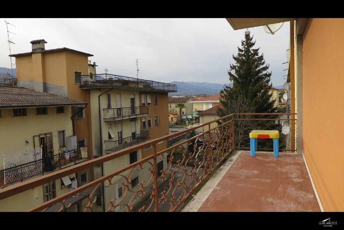 Apartamento de 2 dormitorios en Villafranca in Lunigiana, Italy No. 91657