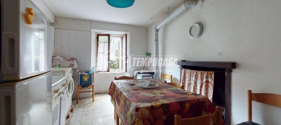 9 rooms Apartment in Lizzano in Belvedere, Italy No. 234252 11